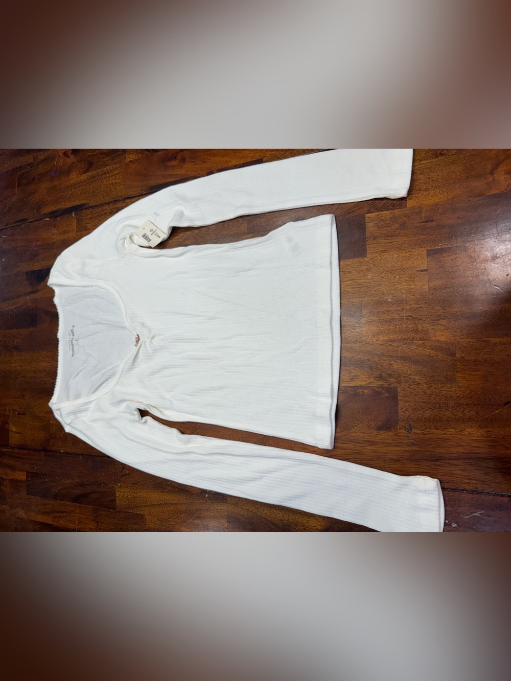 Aeropostale White Ribbed V-Neck Long-Sleeve Sweater